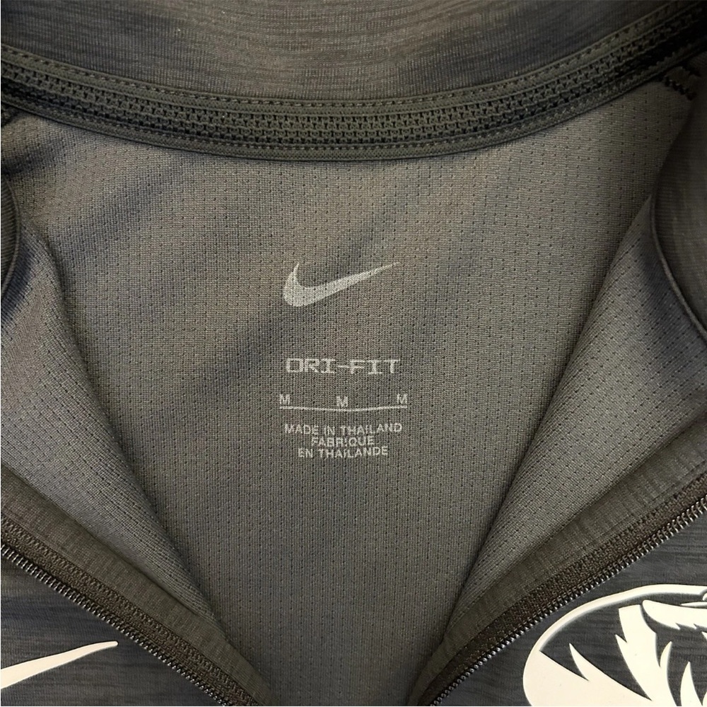 Nike Women’s Missouri Tigers Mizzou Long Sleeves Top Size M - Medium - NWT $60 - Picture 10 of 14